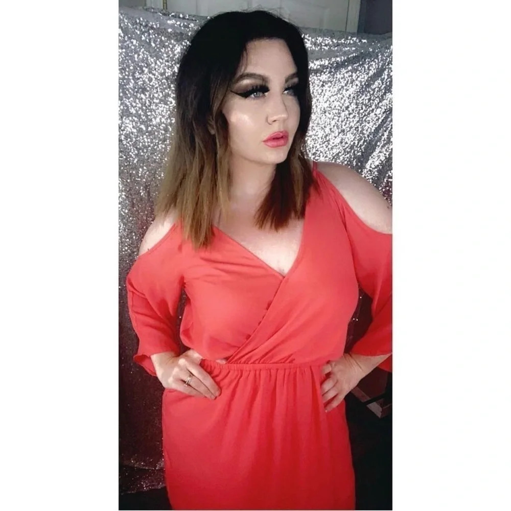5/$20 Women’s Sans Souci Long Sleeve Midi Dress Large